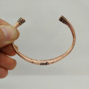 Handmade Pure <b>Copper</b> Forged Antique Cuff Bangle Solid Metal Craft Linear Chisel Healing Jewelry High Polish for Men Women Plain - Product Image 4