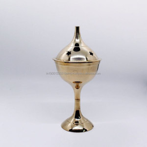 Quemador de incienso de latón pulido de lujo antiguo y soporte decorativo para el hogar de alta calidad NUEVO MODELO DE LA India con enchufe de anís estrellado - Product Image 4