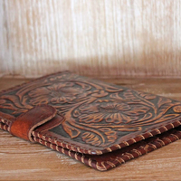 Dompet Paspor Kulit Asli Wanita 2026, Model Ukiran Bunga, Anti RFID, Tahan Lama, Multi-Slot Kartu, Panjang
