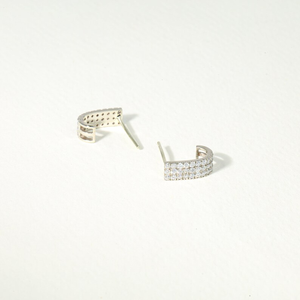 Pendientes de Aro con Diamantes, Pendientes Minimalistas con Diamantes, Oro Sólido con Diamantes Incrustados, Elegantes Joyas de Diamantes Naturales para Ella - Product Image 4