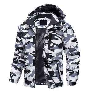 Chaqueta de Invierno para Hombre, Diseño de Camuflaje Gris, Estilo Urbano, Cuello con Capucha Gruesa, Softshell Safari, Cierre de Cremallera Frontal - Product Image 1