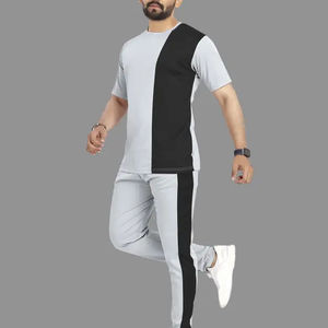 Ensemble de survêtement pour homme, demi-couleur contrastée, manches courtes, respirant, en polyester, t-shirt athlétique et pantalon de jogging à rayures latérales, deux pièces - Product Image 5