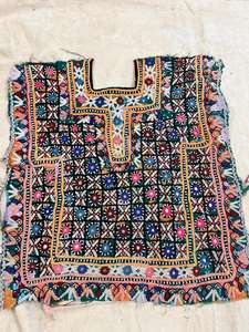 Parches Étnicos Vintage Banjara Multiusos con Bordado a Mano Indio - Product Image 5