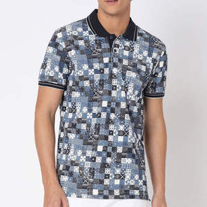 Polo de golf performant pour homme, motif floral tropical et paysage côtier, 2026, anti-humidité, coupe ajustée, vert et bleu - Product Image 1