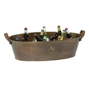 Bañera ovalada de bronce antiguo con textura de cocodrilo y asas envueltas en cuero, moderna, para bebidas, cerveza, vino, para fiestas y bodas. - Product Image 1