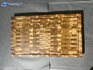 Planche à découper rectangulaire en bois massif avec rainure pour les jus, écologique, non toxique, fabriquée au Vietnam - Product Image 3