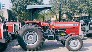 Tractor Massey Millat MF 385 Deluxe 2WD de 85HP con Motor y Caja de Cambios para Uso Agrícola - Product Image 6