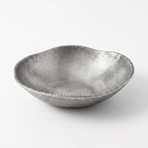 ชามโลหะอะลูมิเนียมหล่อทรงกลมสีเงินแบบเรียบง่าย ขนาด 10 นิ้ว (สีเงิน) - Product Image 1
