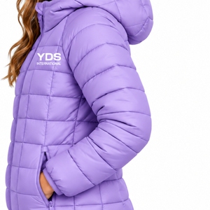 Chaqueta acolchada con capucha para mujer, estilo casual moderno para el día a día, chaqueta con cremallera, ropa exterior acolchada cómoda, chaqueta estilo de vida - Product Image 6
