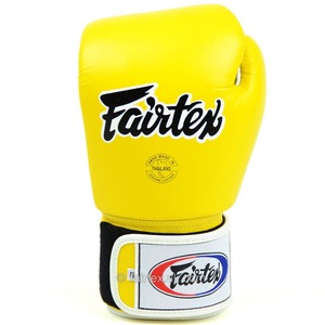 นวมชกมวยหนังแท้ Fairtex Universal น้ำหนักเบา สีเหลือง ปิดด้วยแถบตีนตุ๊กแก สำหรับมืออาชีพ คิกบ็อกซิ่ง มวยไทย ซานด้า - Product Image 3
