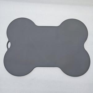 Waterproof <b>Silicone</b> Pet Dish with Bone Wicker Design Feeding <b>Mat</b> and Bowls & Feeders - Product Image 2