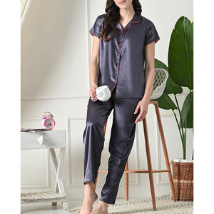 ชุดนอนผู้หญิงแบบสวมใส่สบาย วัสดุเนื้อนุ่มเบา - Product Image 4