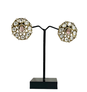 Boucles d'oreilles clous rondes Polki roses de luxe plaquées or, bijoux de mode traditionnels indiens pour mariages et fêtes, pour femmes - Product Image 6