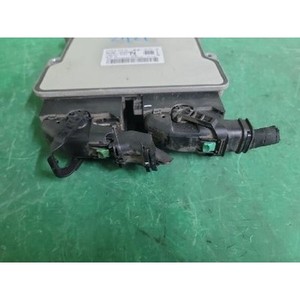 Equus - Módulos de Computación y ECUs Usados 391063CVD0 - Product Image 4