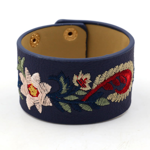 Nueva Pulsera Boho Bordada con Flores de Cachemira, Brazalete Ancho de Cuero PU para Mujer, Joyería Femenina - Product Image 5