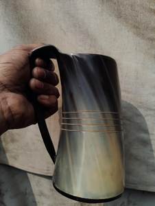 Taza de Cuerno Vikinga Hecha a Mano con Diseño Único de Animales Tallados, Ecológica, de Alta Calidad, Personalizada, de Ágata Natural - Product Image 2