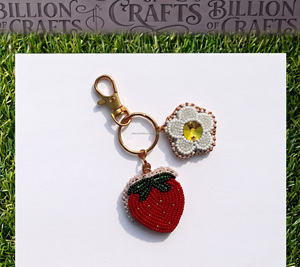 Llavero de piña de cristal hecho a mano, colgante de fruta tropical para bolso, accesorio decorativo - Product Image 4