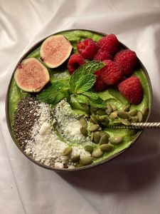 Green Future VN Artisan Handcrafted <b>Coconut</b> Bowls and Spoon Set Eco-Friendly Reclaimed Coco Shell Vegan Smoothie Bowl Wholesale - Product Image 4