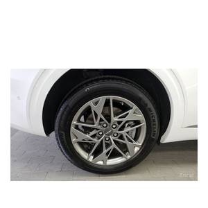 Genesis GV70 2.5T AWD Essence SUV 2024, Volant à Gauche, Boîte Automatique, Sièges en Cuir, Caméra Arrière, Émissions Euro V, 15 131 km - Product Image 5