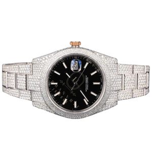 Reloj mecánico artesanal de acero inoxidable con lectura analógica, movimiento automático, diamantes moissanita de corte redondo, claridad VS VVS EF - Product Image 1