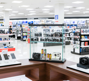 Vitrine moderne en verre trempé TMG G256 pour la maison, le salon, le bar, l'hôtel, le centre commercial, la villa, l'entrée - Vitrine - Product Image 1