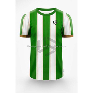 Maillot de football personnalisé à manches courtes et col rond, en polyester et élasthanne, pour adultes, avec service OEM de conception de couleurs contrastées - Product Image 6