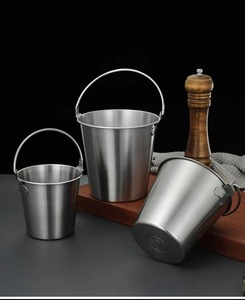 Cubo de Hielo Metálico Personalizado al por Mayor, Enfriador de Bebidas Grande y Moderno para Fiestas, Acabado Pulido - Product Image 3