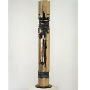 Sculpture abstraite intemporelle en laiton et aluminium, art décoratif en métal, statue décorative, figurine en métal pour hôtel, décoration de table à domicile - Product Image 3