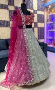 ชุดเลเฮนกาโชลีผ้าจอร์เจตต์คุณภาพพรีเมียมสำหรับฤดูร้อน ความยาวระดับพื้น ดีไซน์ทันสมัยสไตล์อินเดีย-ปากีสถาน ปักลายประดับเลื่อมและงานตัดเย็บแบบคันแคน - Product Image 4