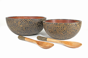 Tazón de Madera de Acacia Suar con Incrustaciones de Bambú Negro, Hecho a Mano, Ecológico, Apto para Alimentos, Tazón para Servir de Bali - Product Image 2