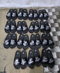Sandales d'hiver en cuir véritable brodé, à bout ouvert, avec semelle intérieure souple et respirante, antidérapantes, à séchage rapide, personnalisables - Product Image 4