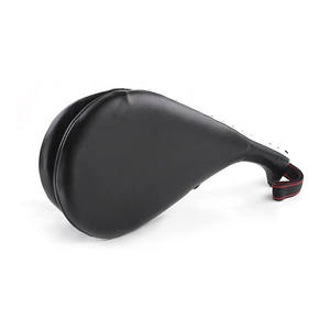 Almohadillas de boxeo dobles duraderas de cuero - Resistentes y protectoras - Product Image 3