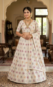 Tela de algodón suave de primera calidad para mayoreo, con bordado pesado y motivos étnicos, ideal para diseñadores de trajes Salwar, Kurtis y vestidos. - Product Image 6