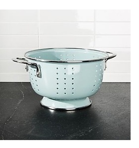 Modern Stainless Steel <b>Colander</b> For Contemporary Kitchens With Fine Drain Holes And Long Lasting Utility - Product Image 2