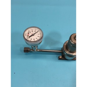 Régulateur de pression APTECH AP5002SZ-4-MT-SC-MK - Équipement et pièces semi-conductrices de renommée mondiale à la fois fiables et durables - Product Image 1