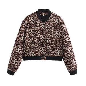Chaqueta de forro polar Triveers con cuello alto, estilo oversize, chaqueta sherpa informal deportiva para mujer. - Product Image 4