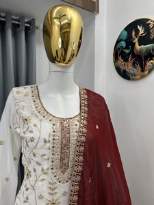 Ensemble de costume Plazzo brodé en Faux Georgette lourd de créateur avec Dupatta - Product Image 5