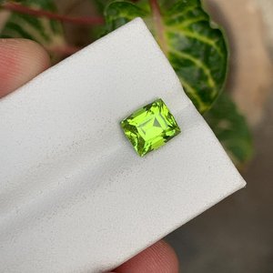 Peridoto Verde Natural Suelto, Facetado, de Primera Calidad, para Joyería, Peridoto Verde Intenso - Product Image 2