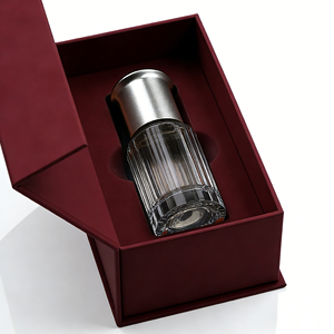 Emballage personnalisé pour huile de parfum pour homme, boîte cadeau magnétique noire et or de luxe avec laminage mat, gaufrage, logo imprimé recyclable - Product Image 1