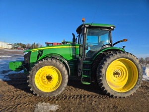 Tractor de Ruedas 4WD de Gran Tamaño 8370R 2016, Listo para Exportación Premium - Product Image 5