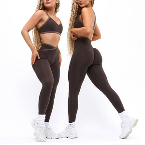 Ensemble de yoga pour femmes, taille haute, en spandex et polyester, sans couture, avec crop top dos nageur à col en V et leggings longs, tenue d'entraînement deux pièces - Product Image 1