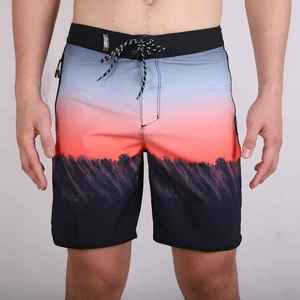Shorts de Baño Personalizados para Hombre |   Diseño de Sublimación con Degradado |   Pantalones Cortos de Secado Rápido con Elasticidad en 4 Direcciones - Product Image 5