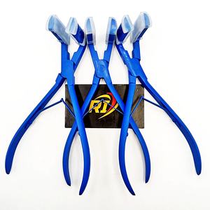 Pinzas de Acero Inoxidable Ecológicas de Alta Calidad para Extensiones de Cabello, con Punta Plana y Mango Azul, Hechas a Mano - Product Image 4