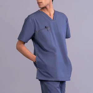 Haut de blouse médicale bleu pour homme à col en V et manches courtes avec poches, en coton et polyester tissé, ensemble uniforme d'hôpital - Product Image 3