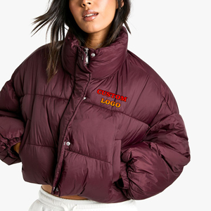 Chaqueta de Invierno para Mujer 2027, Chaqueta Corta Personalizada con Logotipo, Chaqueta Bomber Acolchada con Bordado de Letras, Abrigo de Plumón - Product Image 1