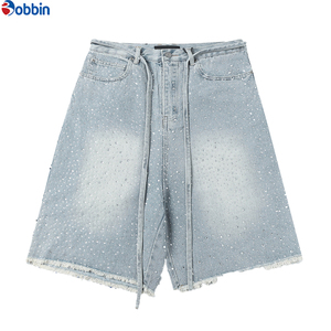 Pantalones Cortos de Mezclilla Tejida Estilo Hip Hop Casual de Verano con Lavado Vintage, Estampado Completo y Pedrería, Fabricación Personalizada, Pierna Recta para Hombre - Product Image 1