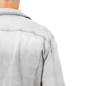 Chaqueta para hombre, elegante, de manga larga, con botones, de mezclilla, servicio OEM, alta calidad, estilo urbano. - Product Image 4