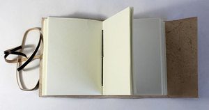 Cuadernos de cuero hechos a mano, diarios, agendas personalizadas, cuadernos de tapa dura para estudiantes y artículos de papelería. - Product Image 4