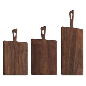 Planche à découper en bois de noyer noir, écologique, artisanale, en gros, avec poignée - Product Image 2
