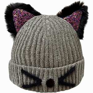 Bonnet d'hiver tricoté RTS avec pompon en vraie fourrure, broderie motif mignon pour femme, 100% polyester, idéal plage et voyage, vente en gros usine - Product Image 4